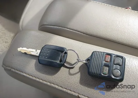 2006 Mercury Grand Marquis Gs from USA, damaged, VIN 2MEFM74V56X646690